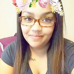 Meet your Posher, Deonnah